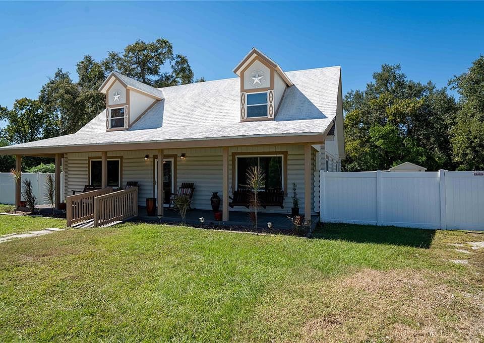 1st image of 4599 REYNOSA DRIVE SW
