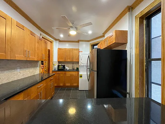 Rented by Target Realty Group | media 4