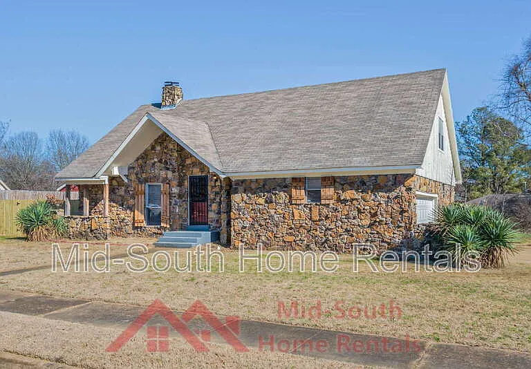 5164 Brushwood Dr — Photo 2