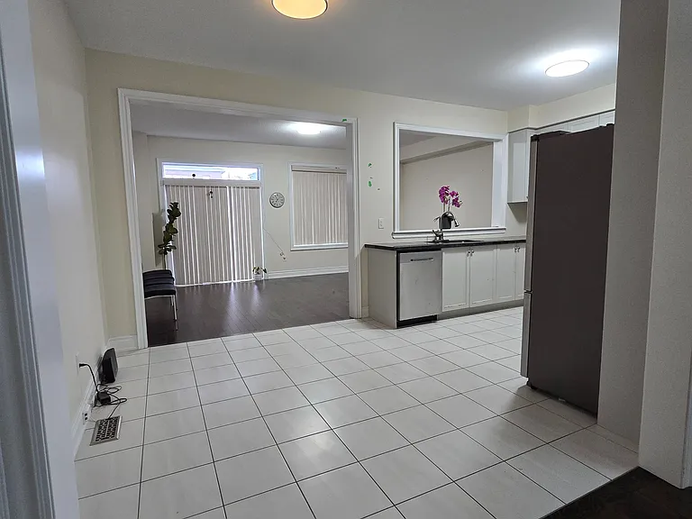 396 Kirkham Dr #MAIN — Photo 9