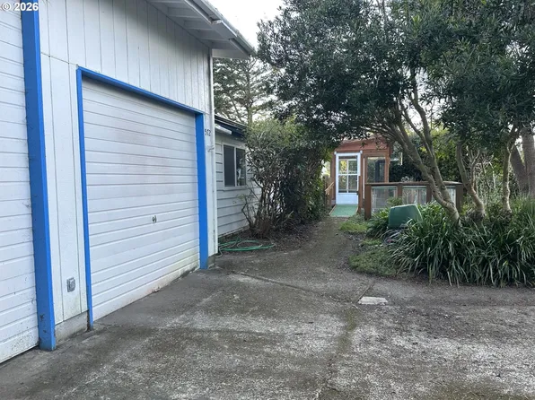 1601 Rhododendron Dr Space 572, Florence, OR 97439