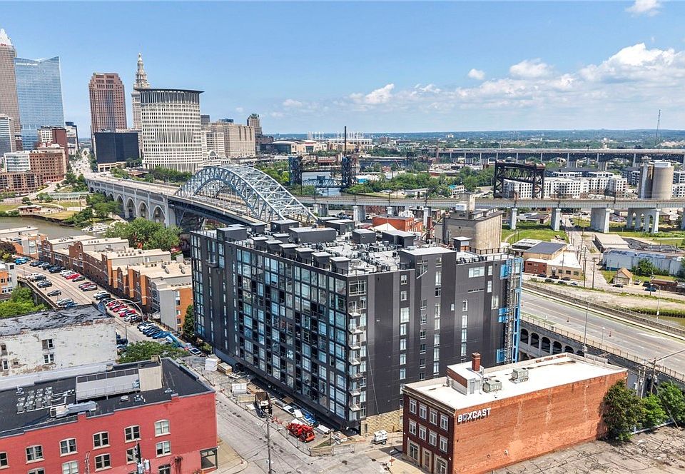 1st image of 2222 Detroit Ave APT 515