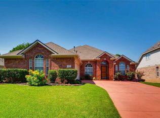 617 Parkside Dr, Keller, TX 76248