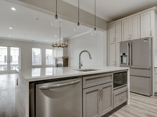 160 Morrow Ave, Trussville, AL