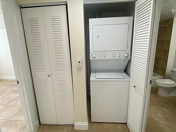 5th image of 1440 NW 15th Ave #1002