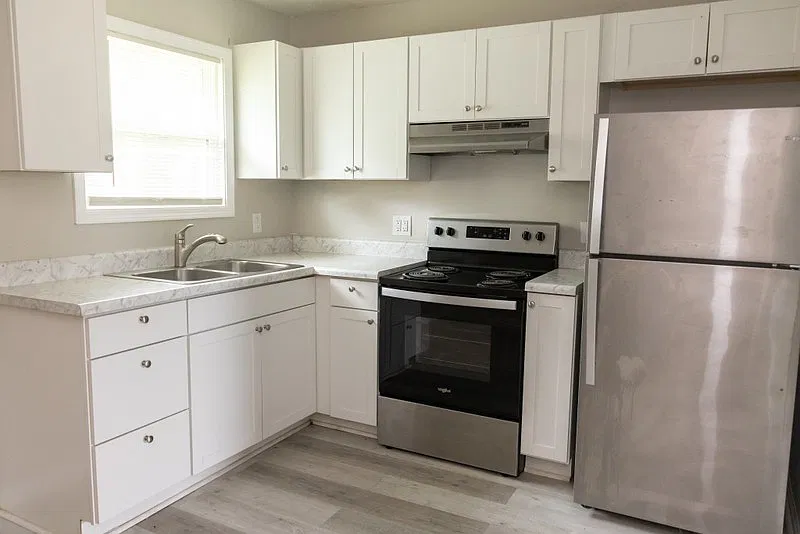 2 bed, 1.0 bath, 700 sqft, $915 — Photo 4