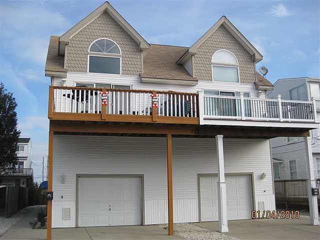 1st image of 319 39th St #E