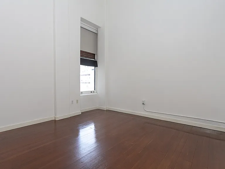 257 S Spring St #PHF — Photo 6