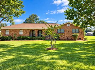 105 Horseshoe Dr, Warner Robins, GA 31093