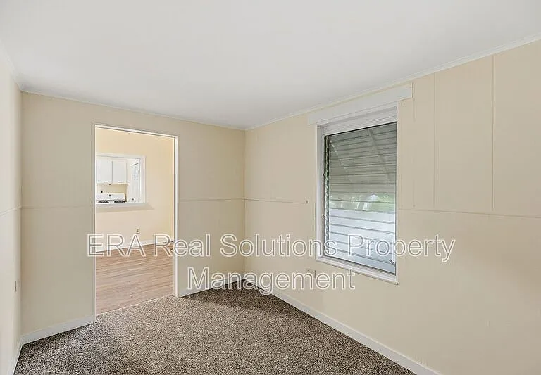 2028 W Galbraith Rd — Photo 27