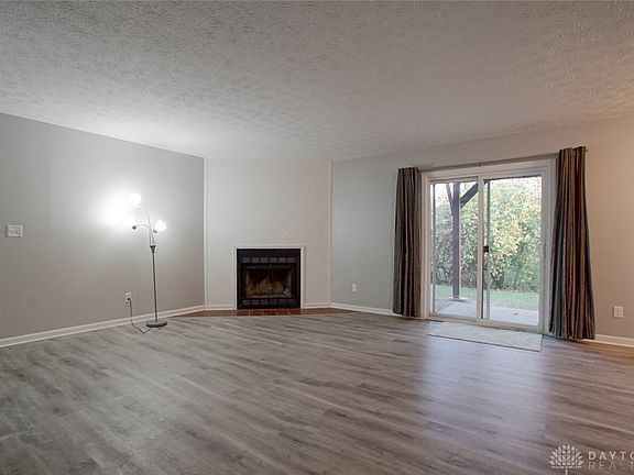 3rd image of 9498 Woodland Hills Dr