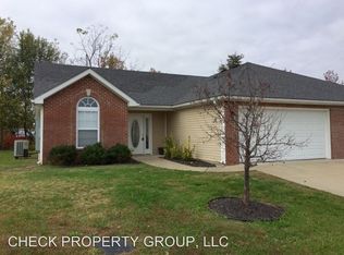 112 Applewood Ln, Elizabethtown, KY 42701