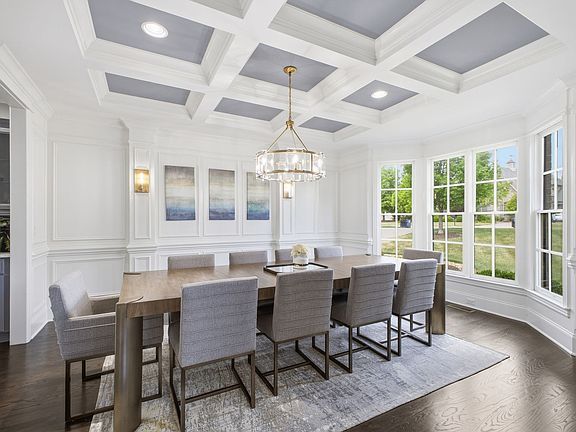 5th image of 9617 Portofino Dr
