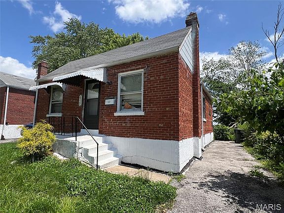 3rd image of 8770 Jordan Ave
