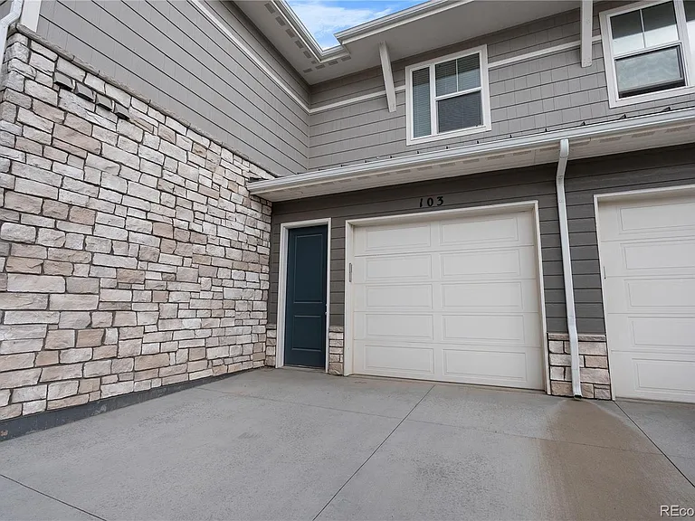 350 High Point Dr #C-103 — Photo 4