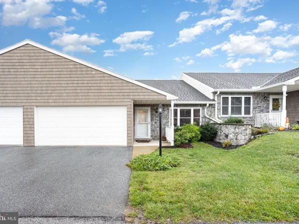 4804 Orchid Way #76, Dover, PA 17315