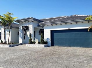 13301 SW 189th St, Miami, FL 33177