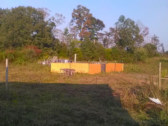5th image of 306 Salt Lick Creek Rd