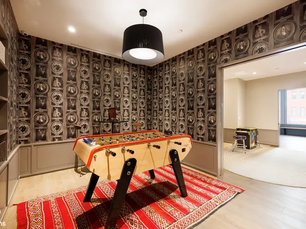 180 East 88th Street image 12 of 15