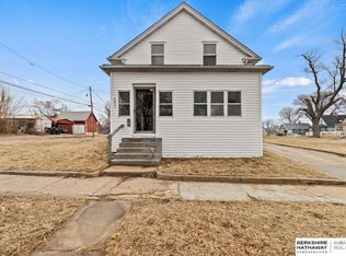 1811 N 34th St, Omaha, NE 68111