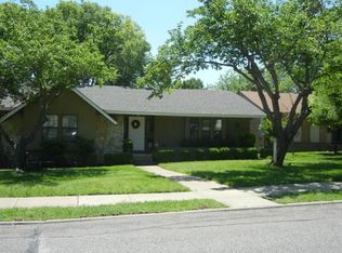 2508 Peach Tree Ln, Irving, TX 75062