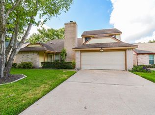 4815 Silver Frost Dr, Houston, TX 77066