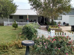 222 East St, Elgin, OK 73538