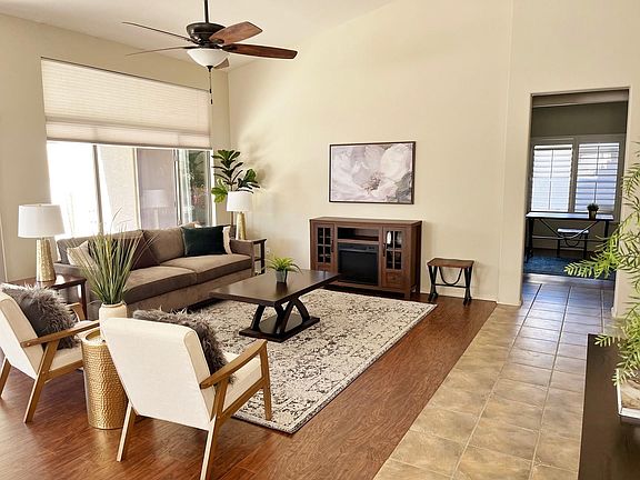 5th image of 2208 E Desert Squirrel Ct