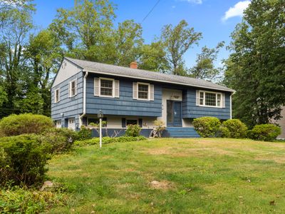 79 Johnson Street, Trumbull, CT, 06611