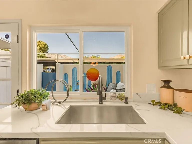 48792 Desert Flower Dr — Photo 9