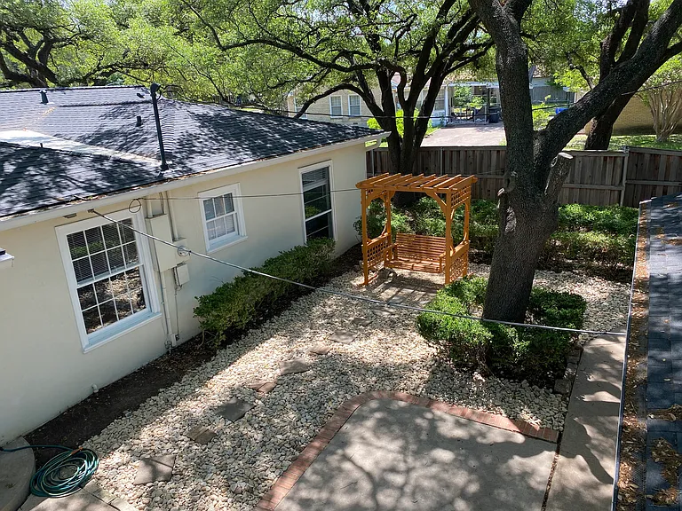 3825 Hubby Ave — Photo 41