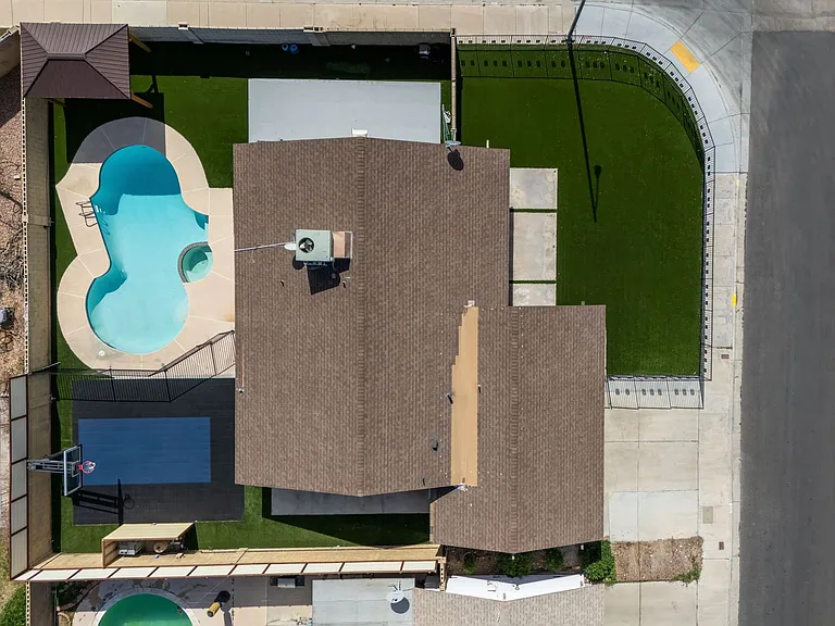 5270 Sepulveda Blvd — Photo 28