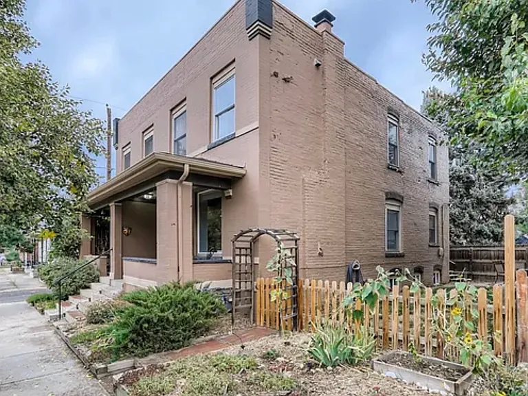 1325 E 27th Ave — Photo 1