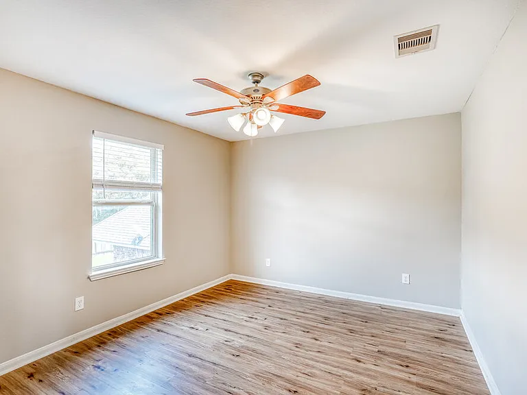 5223 Gulf Stream Ln — Photo 13