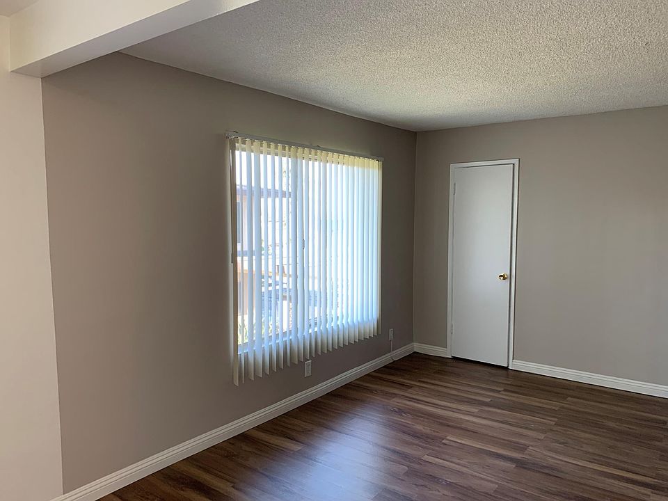 2nd image of 826 N Barranca Ave #8