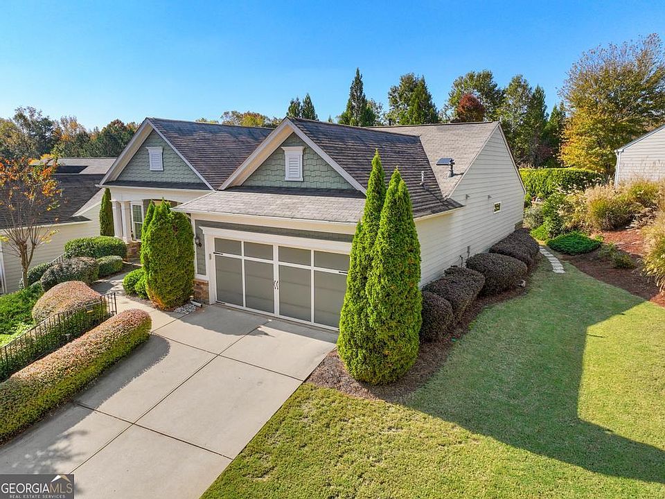 1st image of 229 Begonia Ct