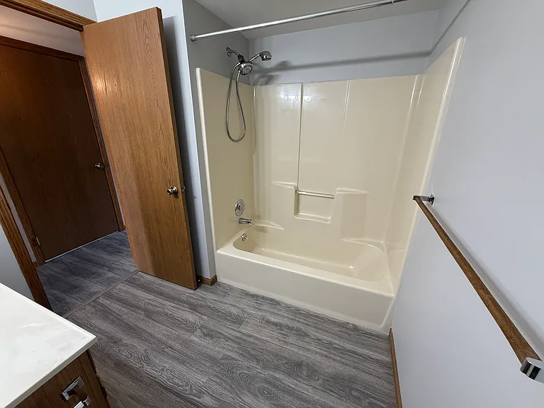 1687 S Riverside Ave #9 — Photo 13