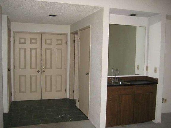 4th image of 15364 62nd Ave S