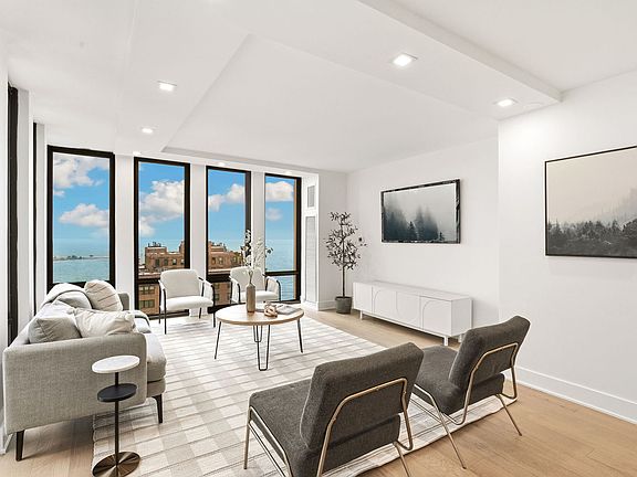 4th image of 200 E Delaware Pl APT 28A