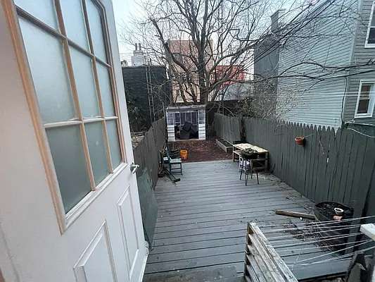 Rented by Ulas Real Estates Inc | media 19