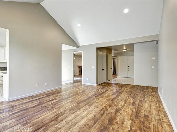 4th image of 11525 Pecan Way