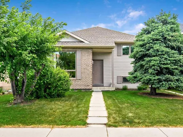 141 W Shawfield Way SW, Calgary, AB T2Y 2Y2