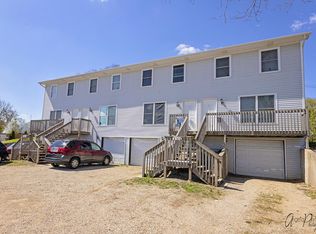 5109 McCullom Lake Rd, McHenry, IL 60050