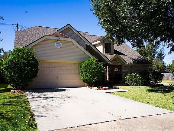 3rd image of 2431 Barrington Place Dr