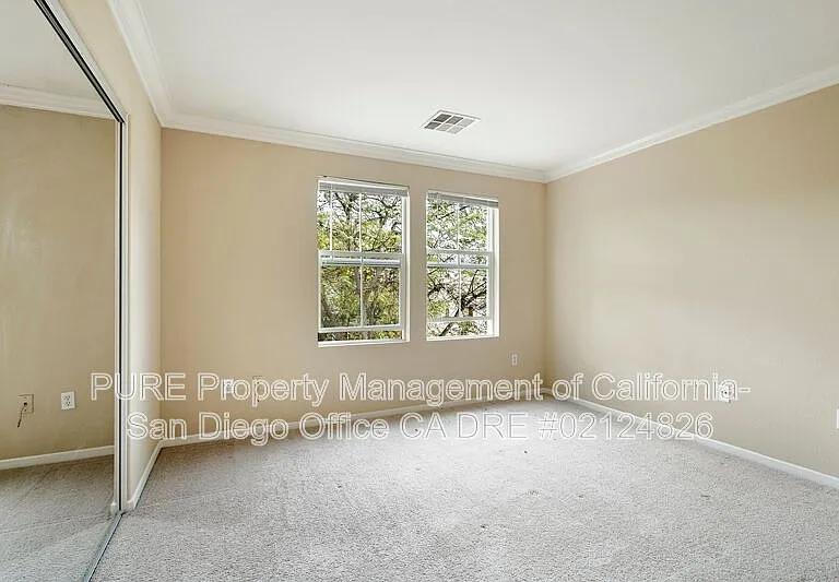 2709 Persimmon Ct — Photo 9