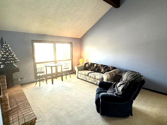 4th image of 7010 Shamrock Rd