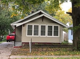 3405 Wright St, Des Moines, IA 50316