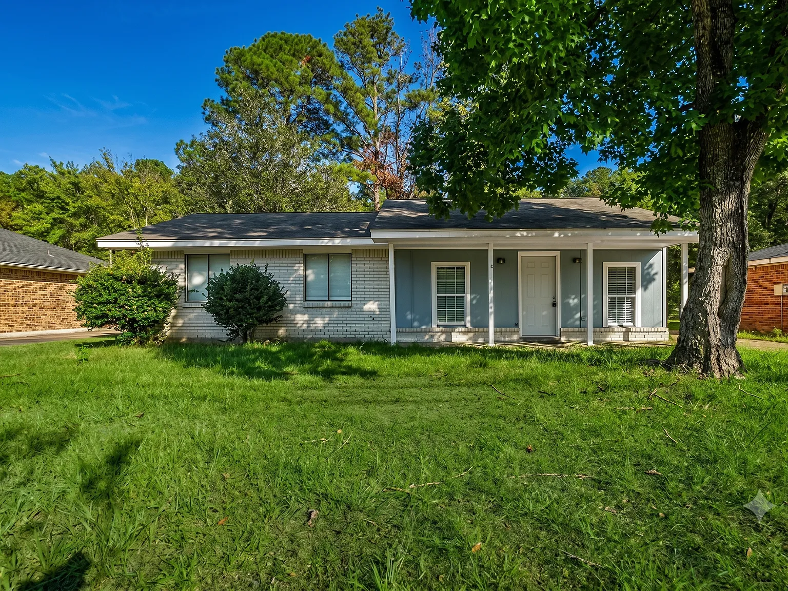 4 bed, 2.0 bath, 1444 sqft, $1,750 — Photo 1