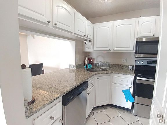5th image of 608 Sea Pine D3 Way #D3