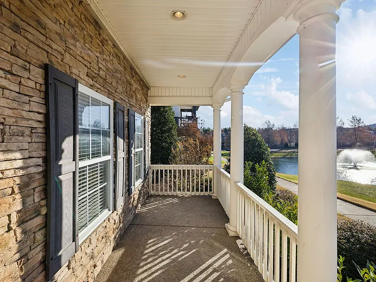 524 Pennystone Dr — Photo 4
